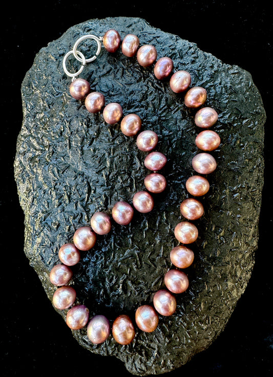 Cultured Freshwater Pearl Necklace in Pink & Black